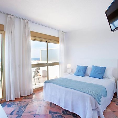 Romana Playa Studio With Sea View Διαμέρισμα Μαρμπέλλα Εξωτερικό φωτογραφία