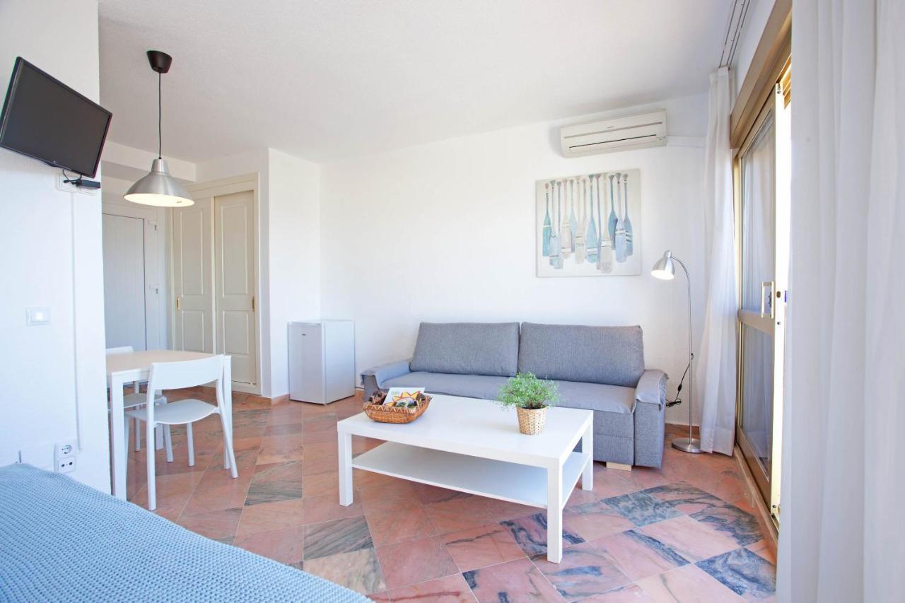Romana Playa Studio With Sea View Διαμέρισμα Μαρμπέλλα Εξωτερικό φωτογραφία
